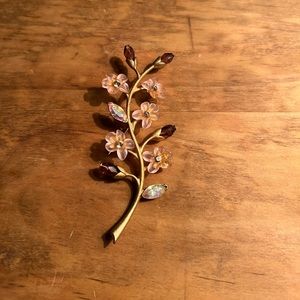 Gold Blooming Flowers Fashion Brooch